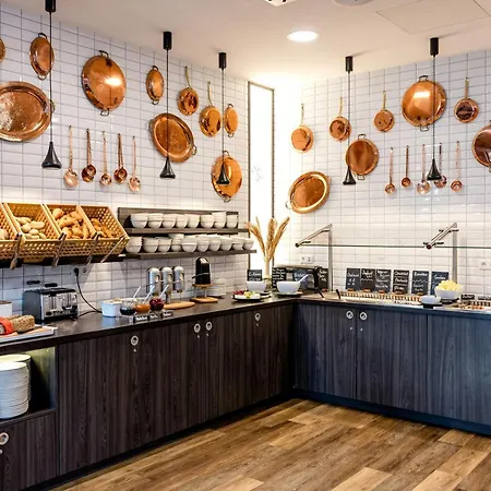 ibis Styles Kiel City-2